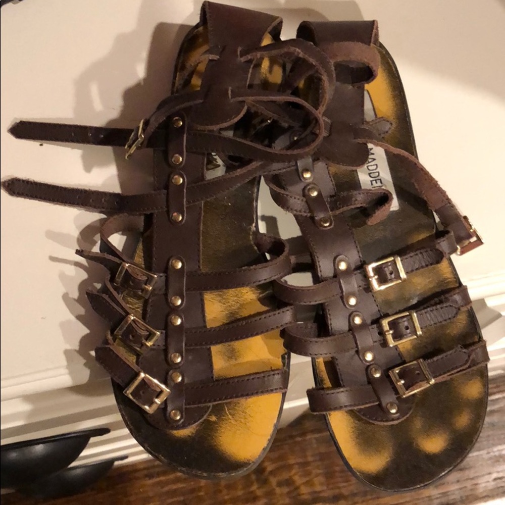 Steve Madden brown leather gladiator sandals